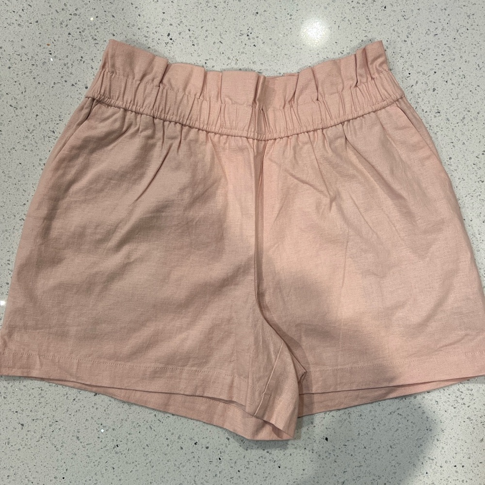 Women's Linen Shorts